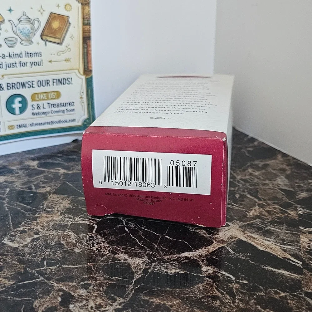 Hallmark keepsake ornament